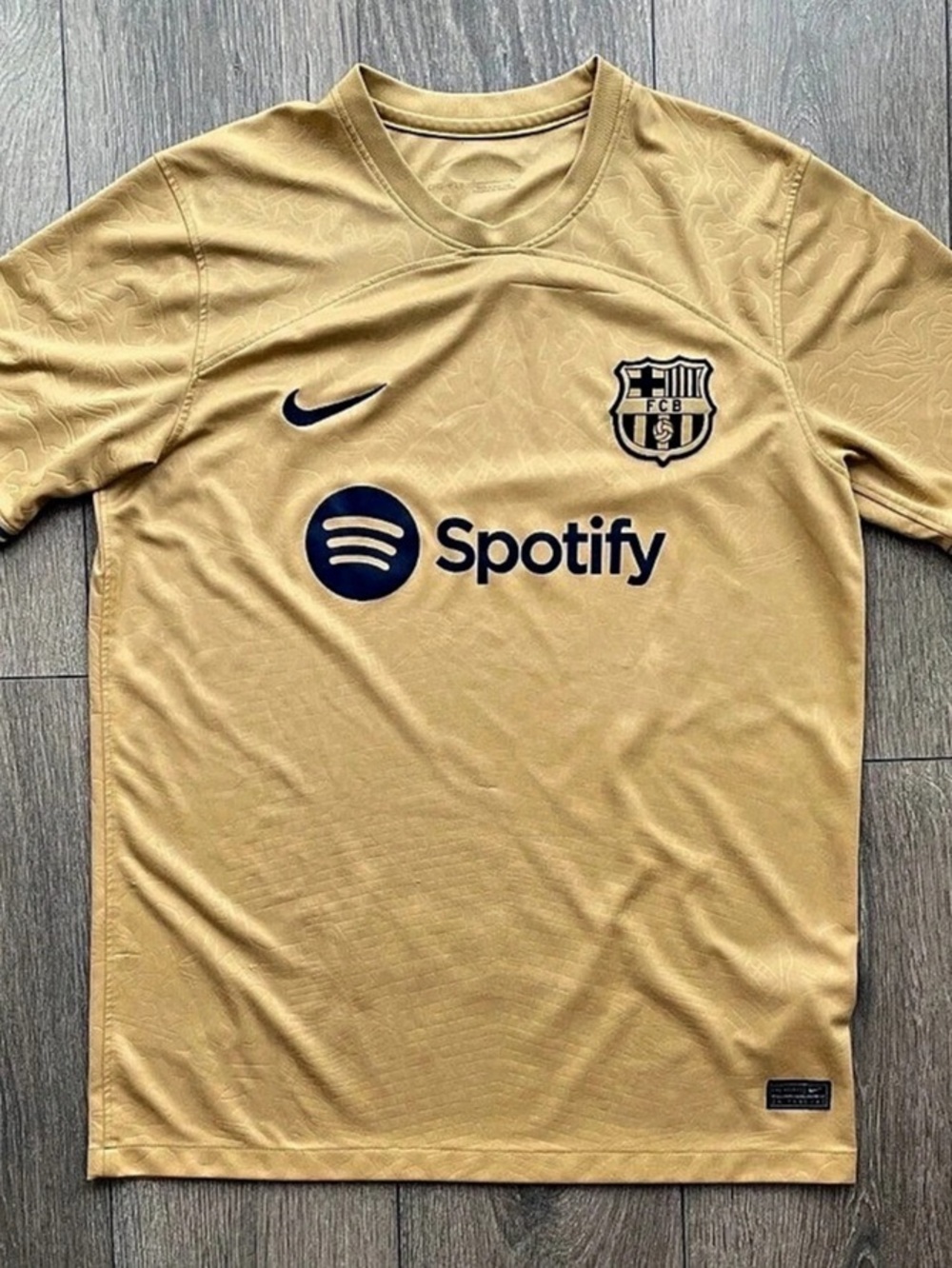 Nike 2022-23 FC Barcelona Gold Away Jersey Size L